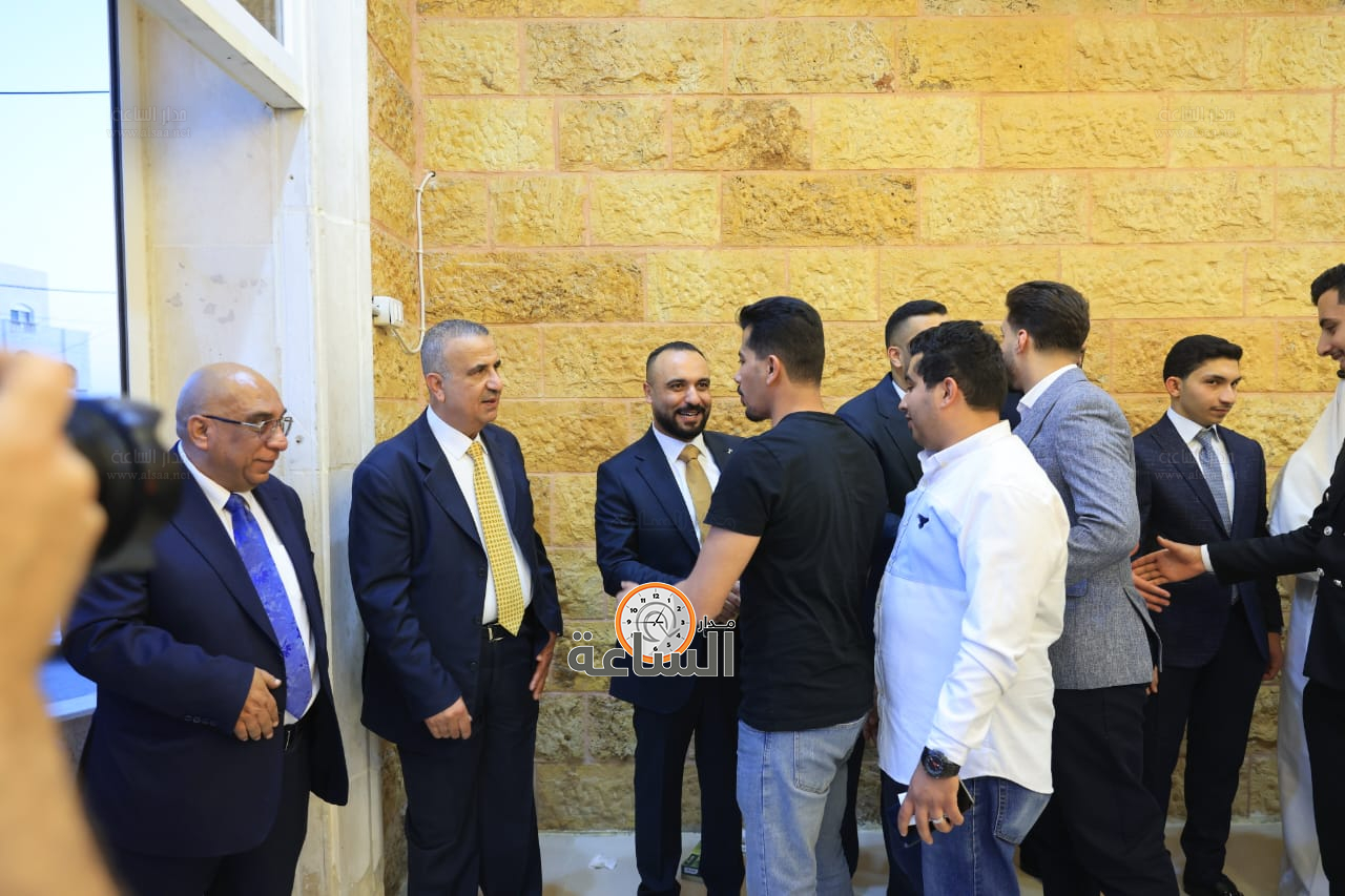 Madar Al-Saa Images 0.0022307644128136683