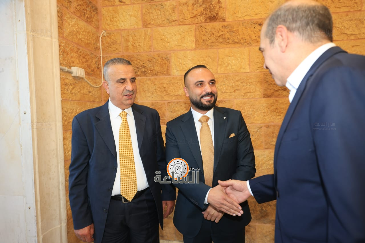 Madar Al-Saa Images 0.3741675730584896