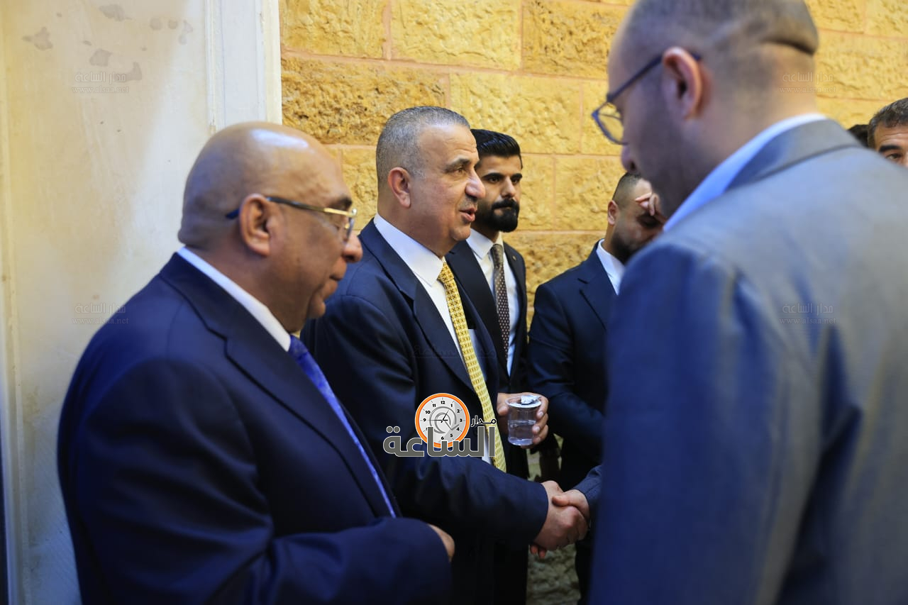 Madar Al-Saa Images 0.4651941121780897