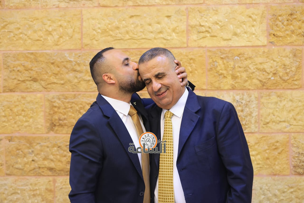 Madar Al-Saa Images 0.6996622670546728