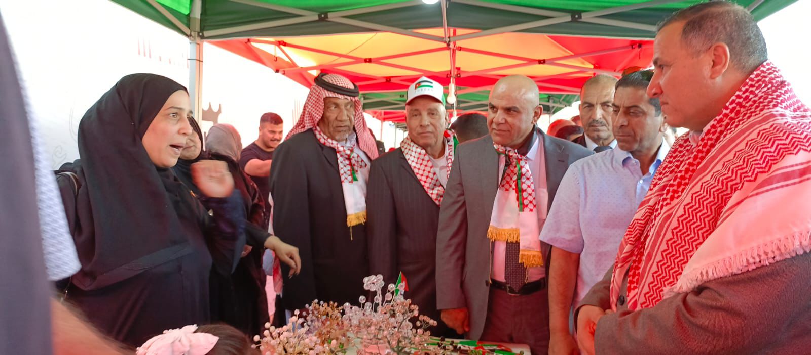 Madar Al-Saa Images 0.17409636386596505