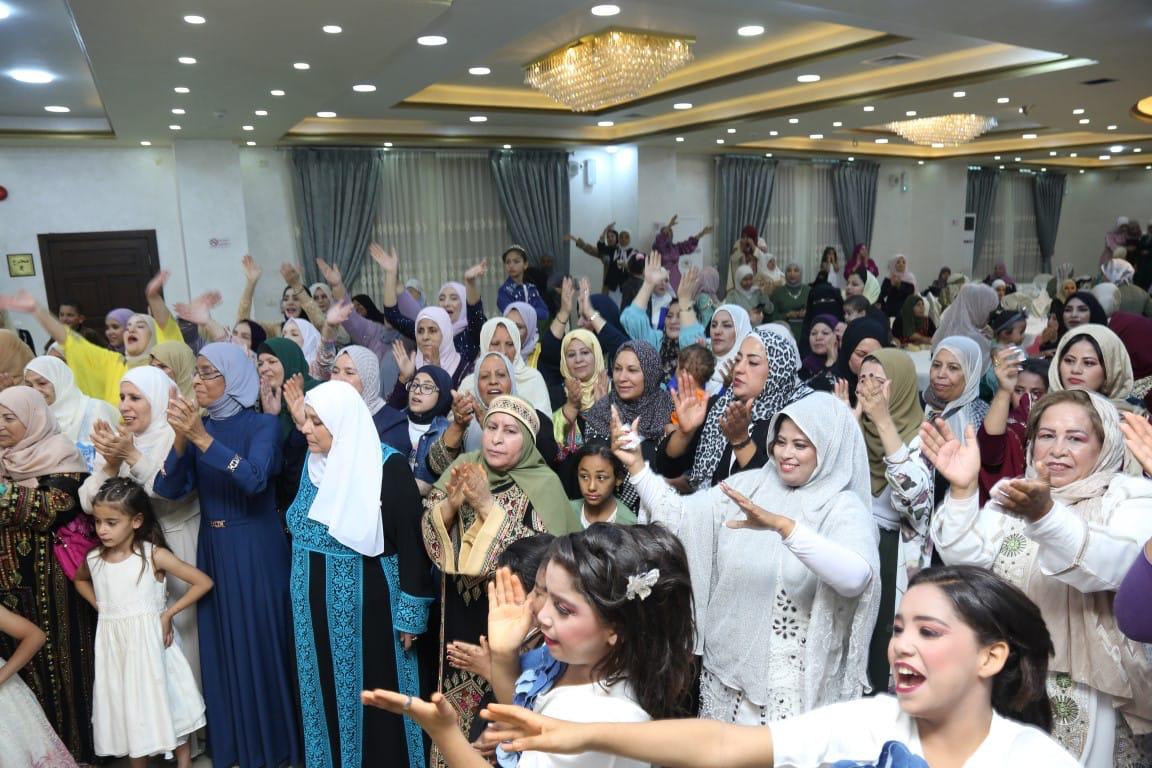 Madar Al-Saa Images 0.3005566600673867