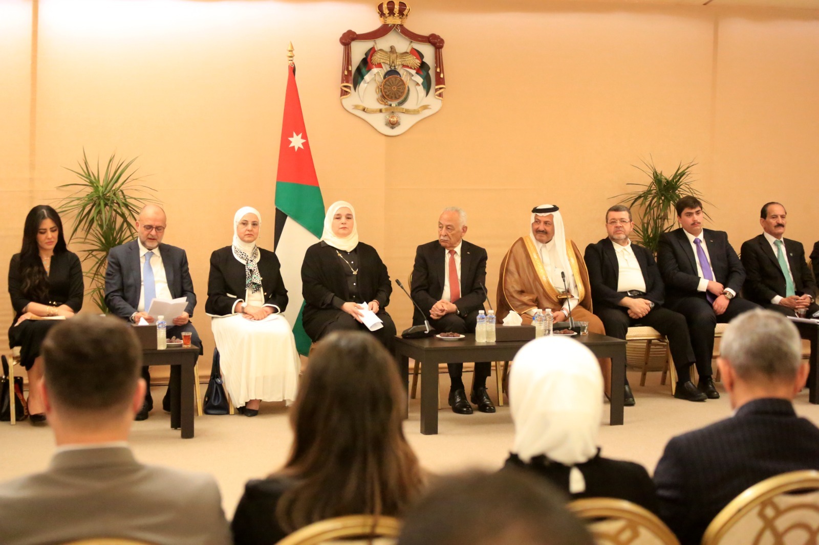 Madar Al-Saa Images 0.8348462045190908