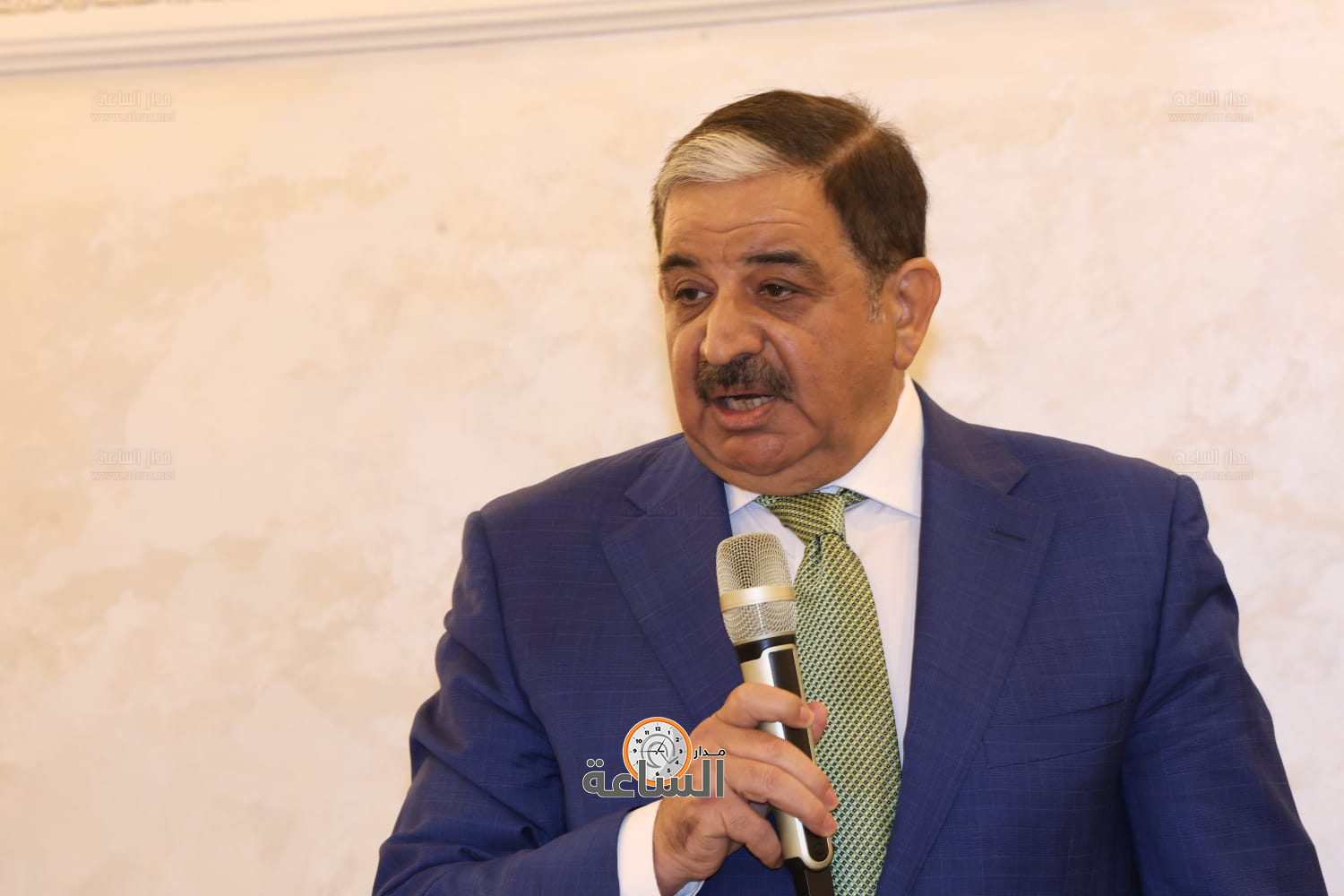 Madar Al-Saa Images 0.6143655882507846