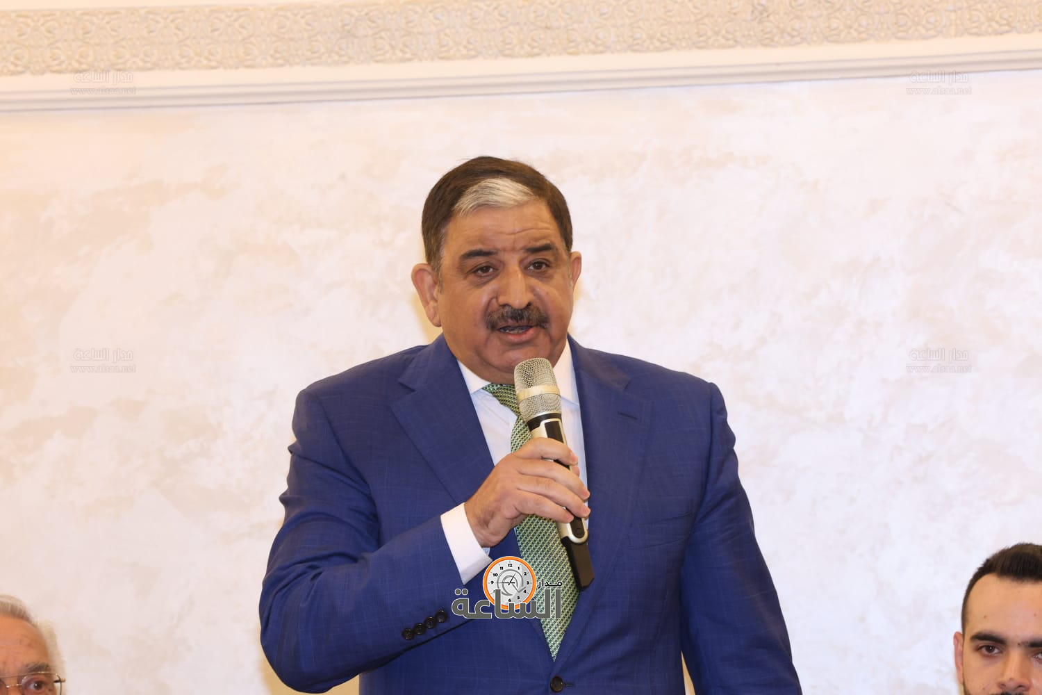 Madar Al-Saa Images 0.7100388908491837