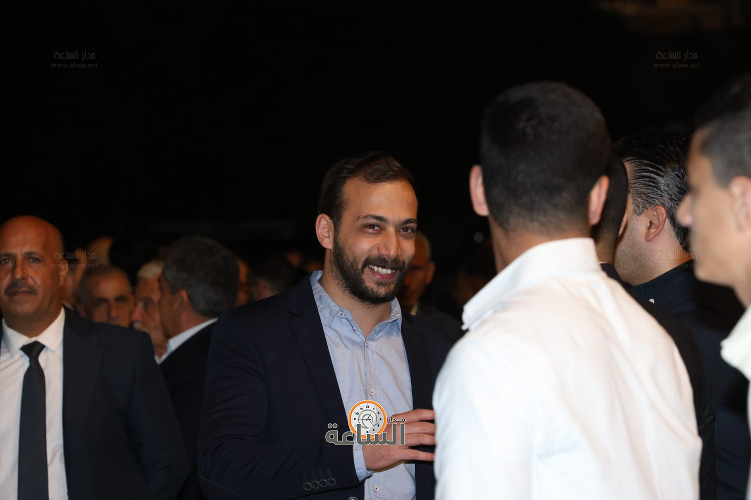 Madar Al-Saa Images 0.4101484307888863