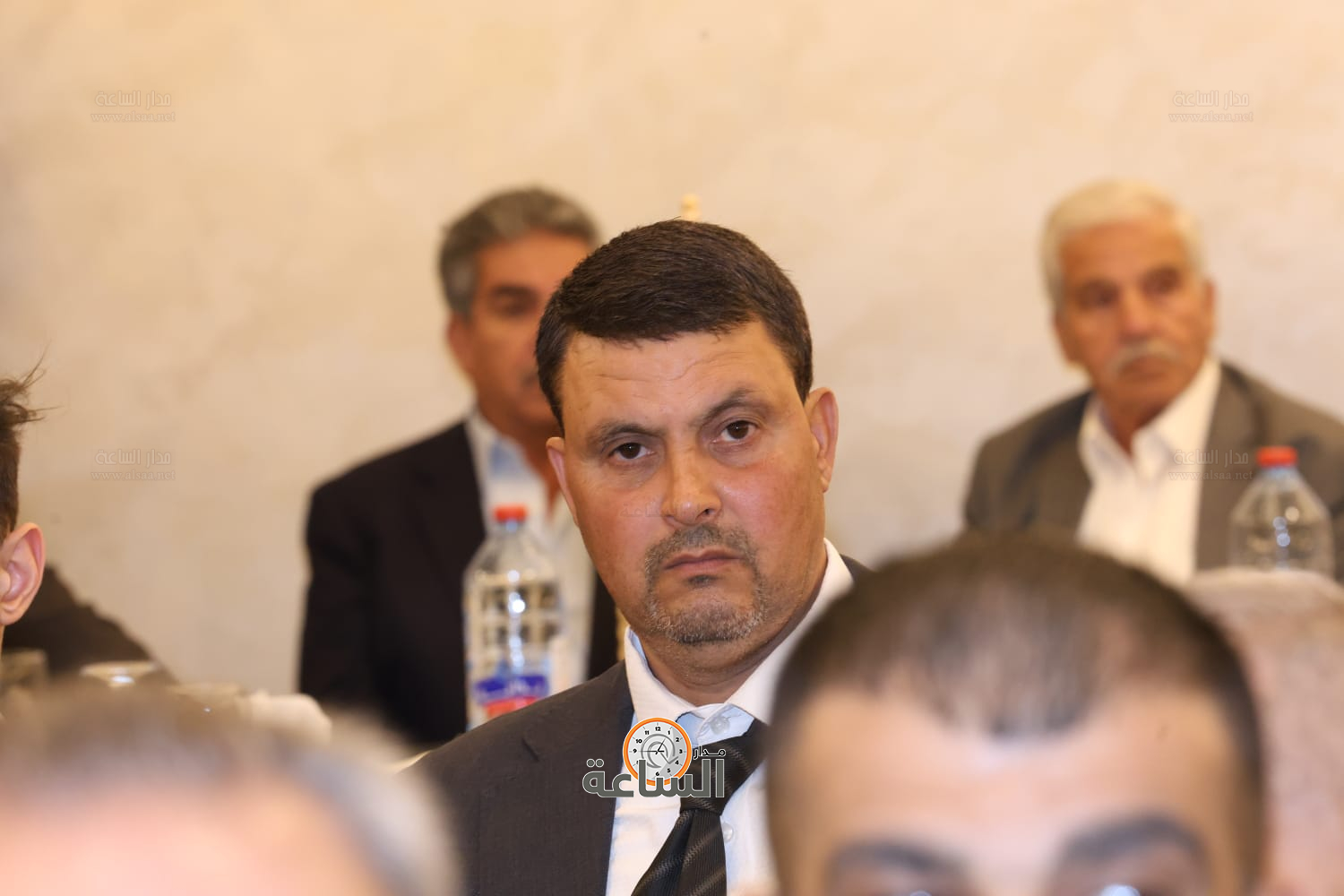 Madar Al-Saa Images 0.374686590772894