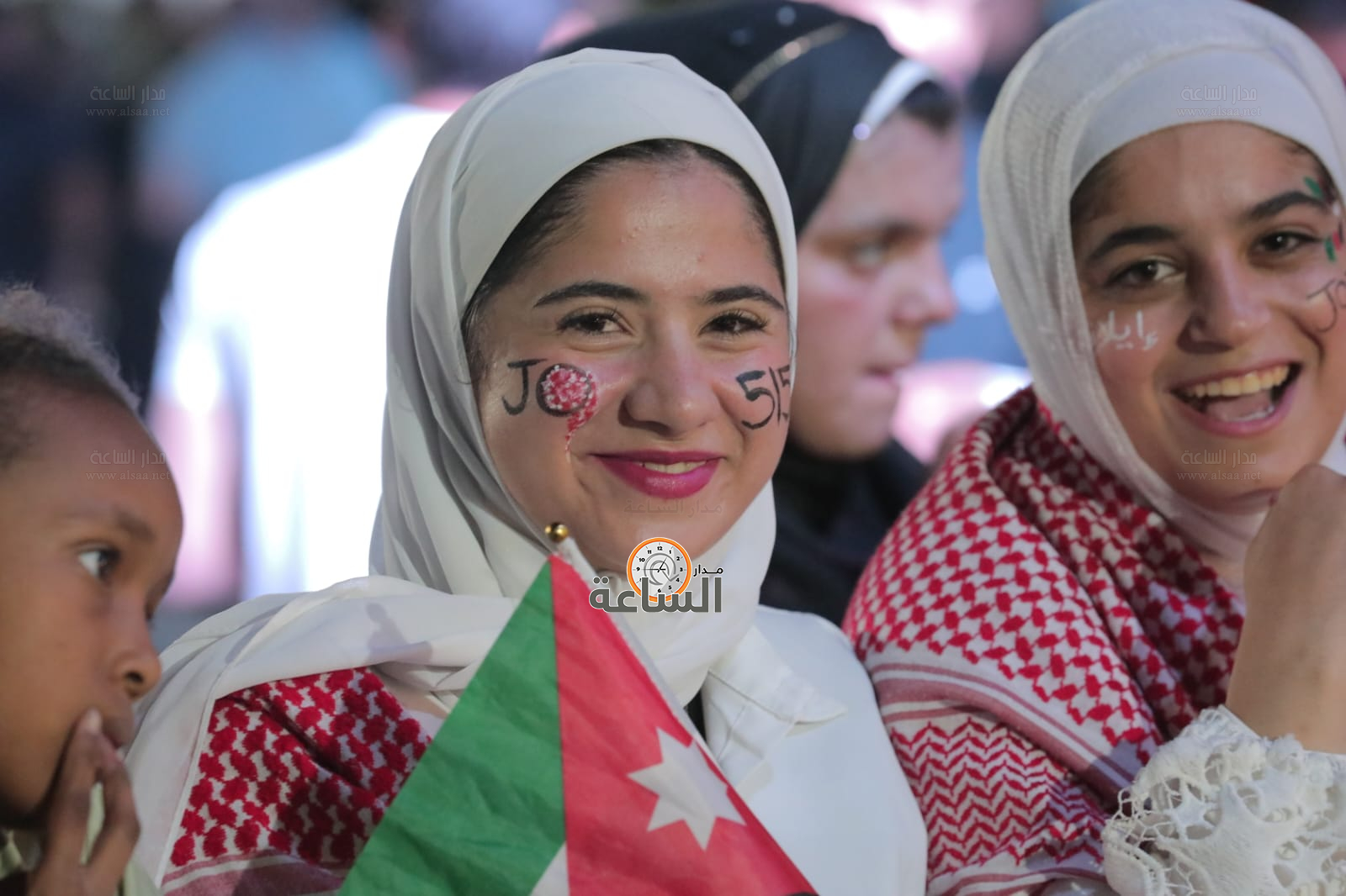 Madar Al-Saa Images 0.22153748190162748