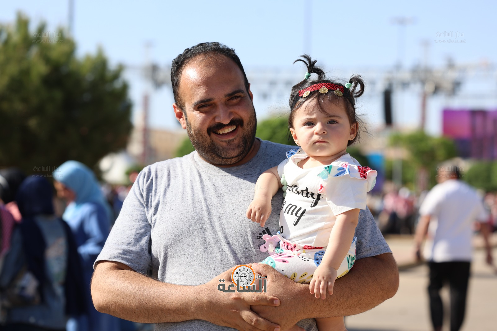 Madar Al-Saa Images 0.5287613838449257