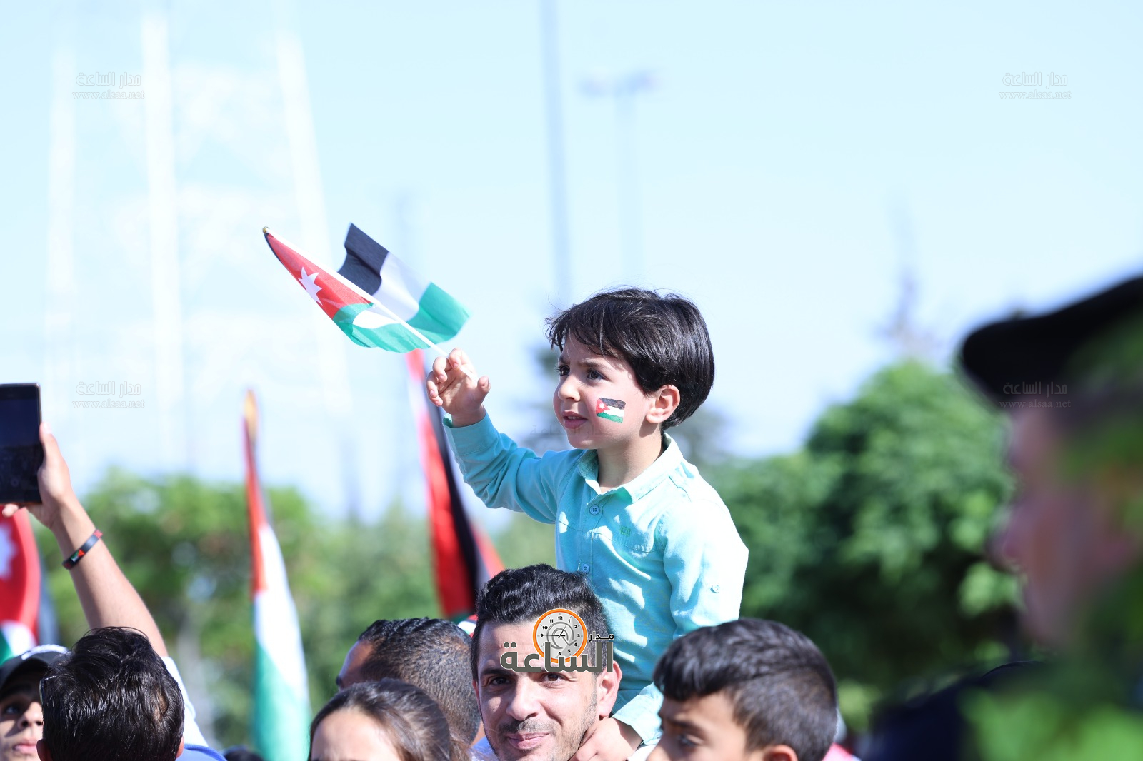 Madar Al-Saa Images 0.2677136517724463