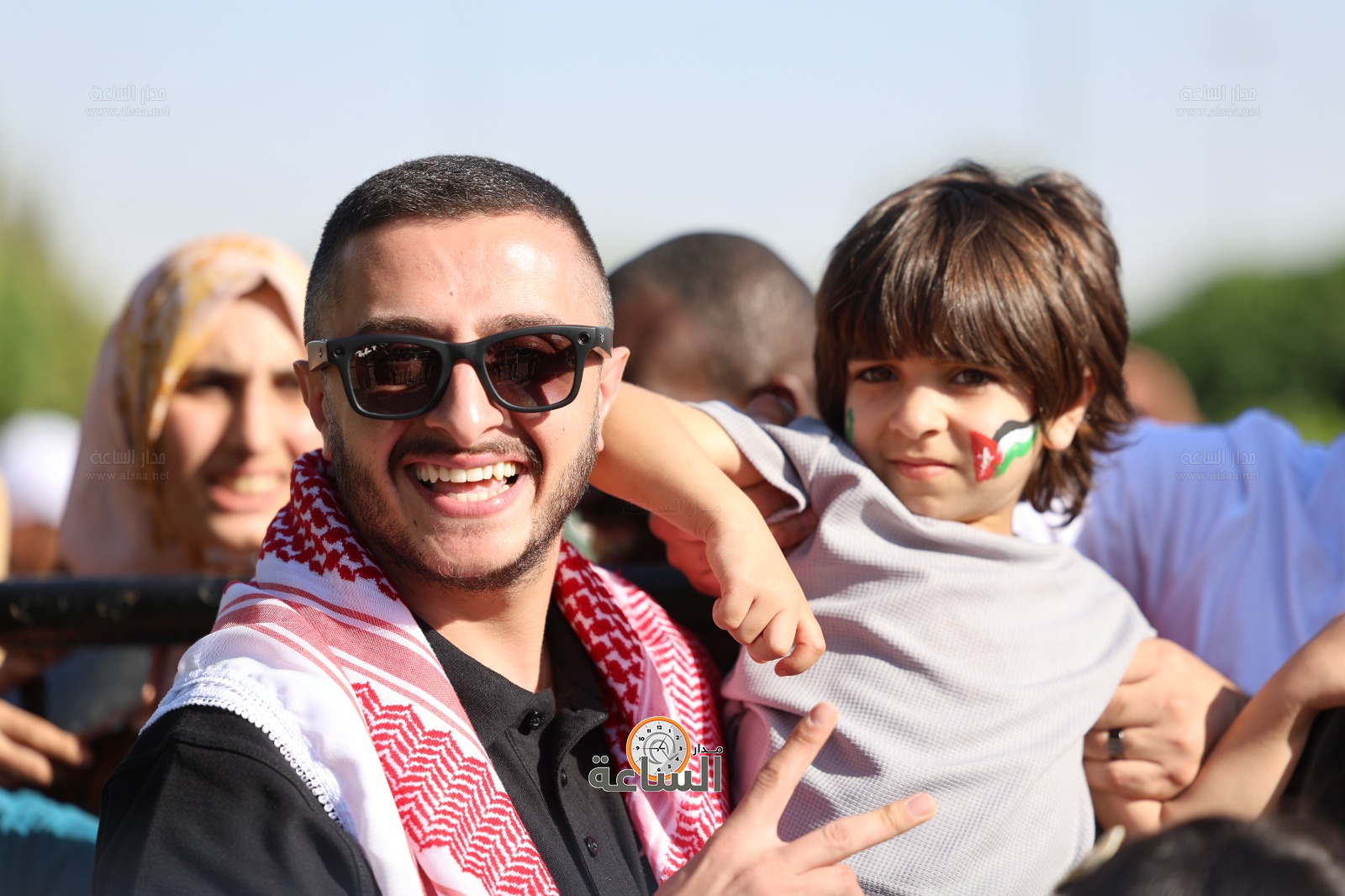 Madar Al-Saa Images 0.7012325122699976