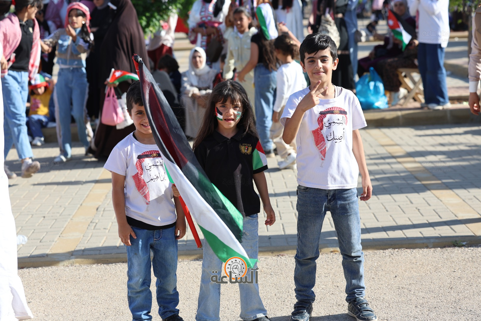 Madar Al-Saa Images 0.18087524595921844