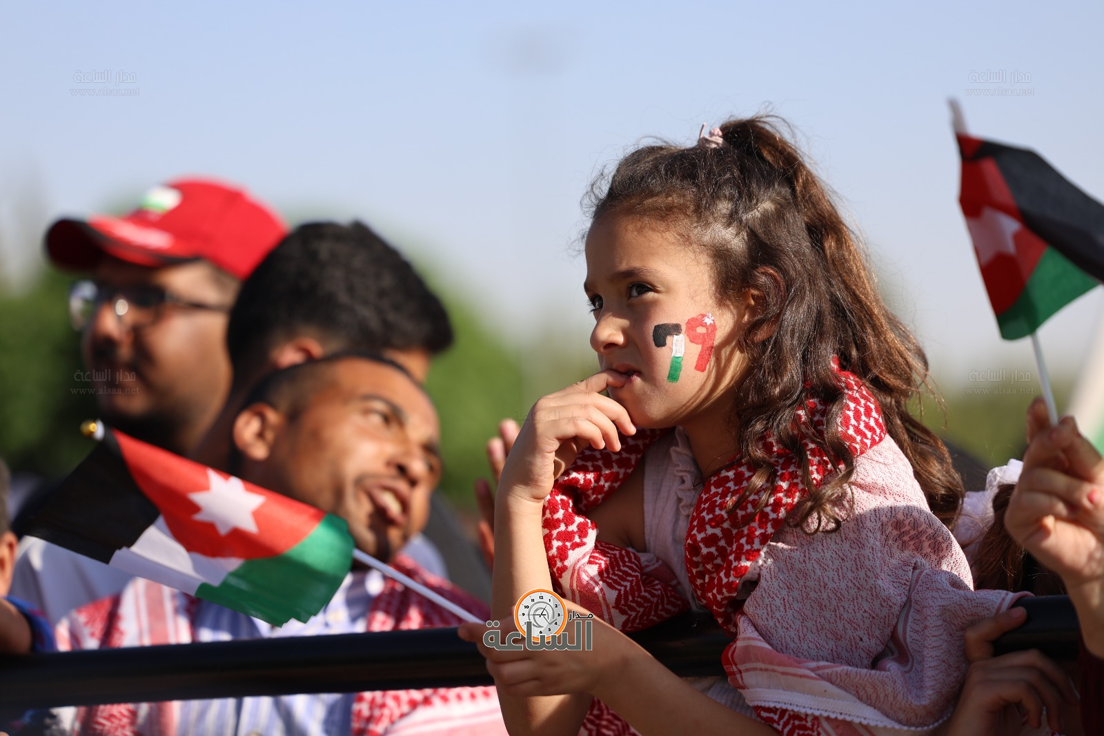 Madar Al-Saa Images 0.9490704814584823