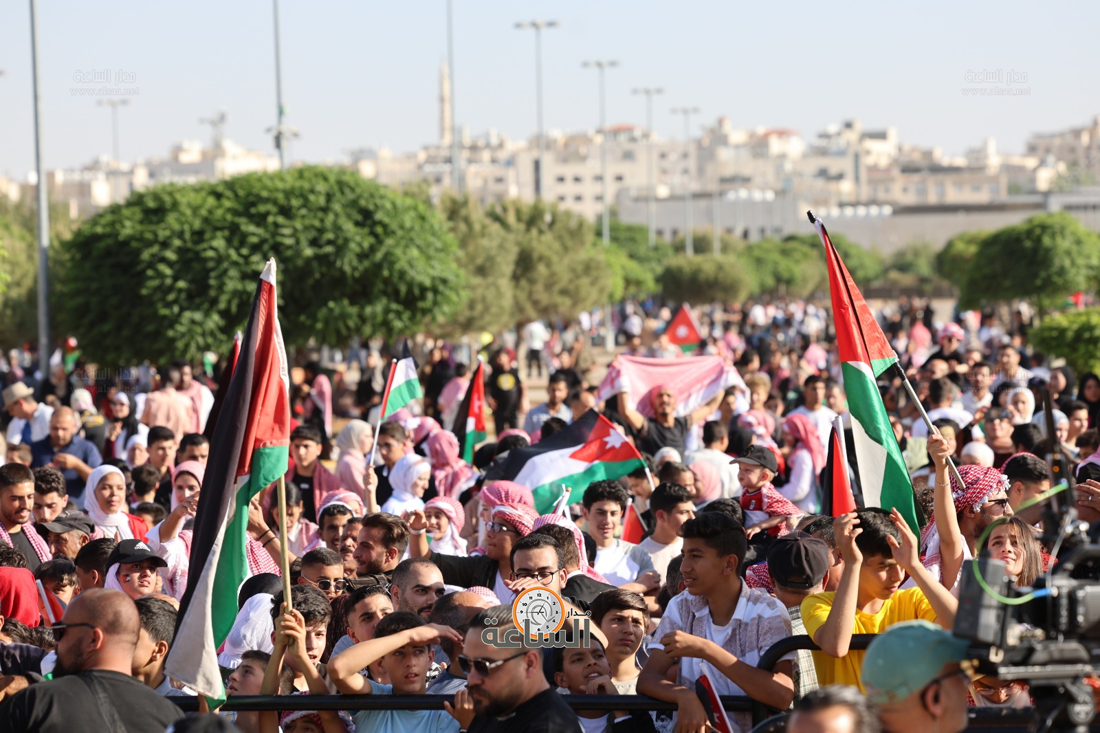 Madar Al-Saa Images 0.8409633923480144