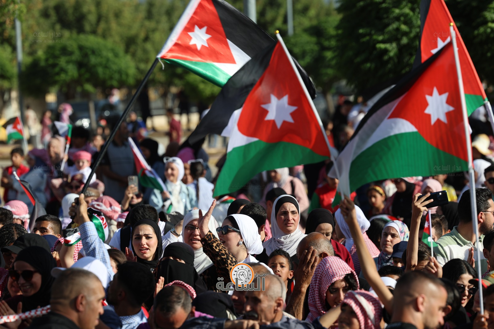 Madar Al-Saa Images 0.580744882667912