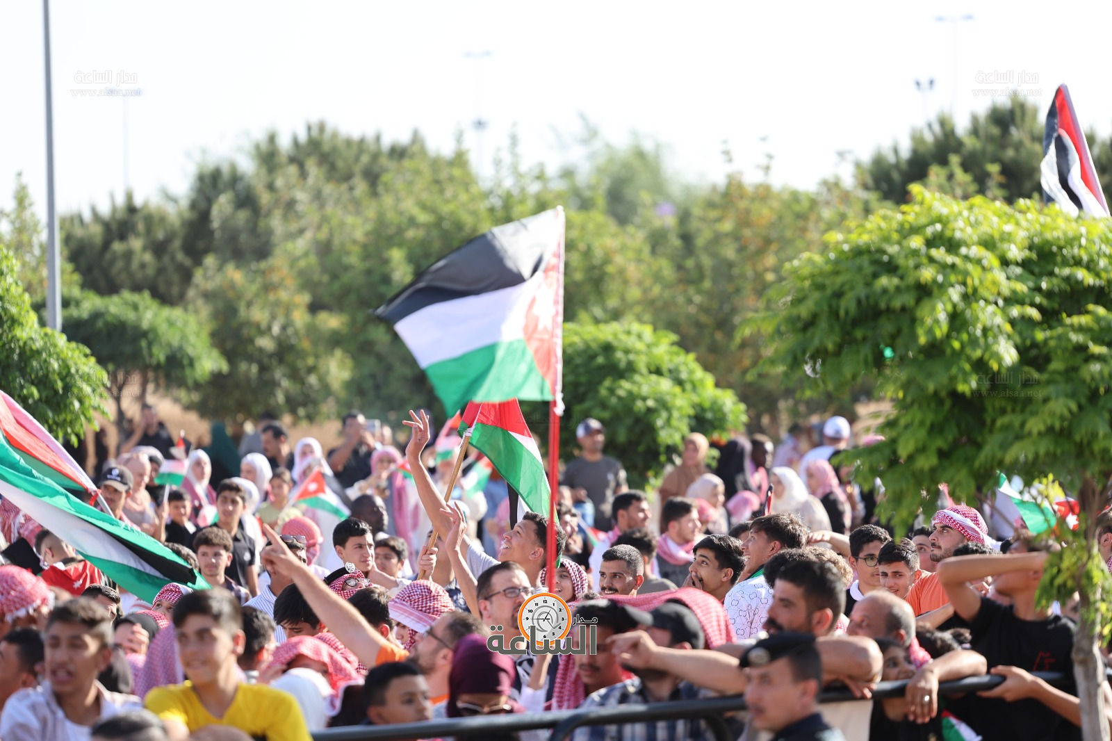 Madar Al-Saa Images 0.8901494729757191