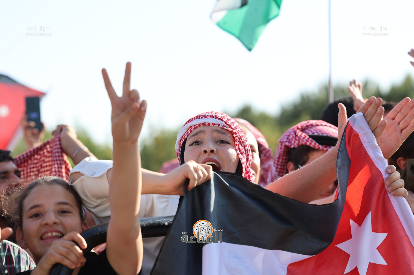 Madar Al-Saa Images 0.11228505788287924