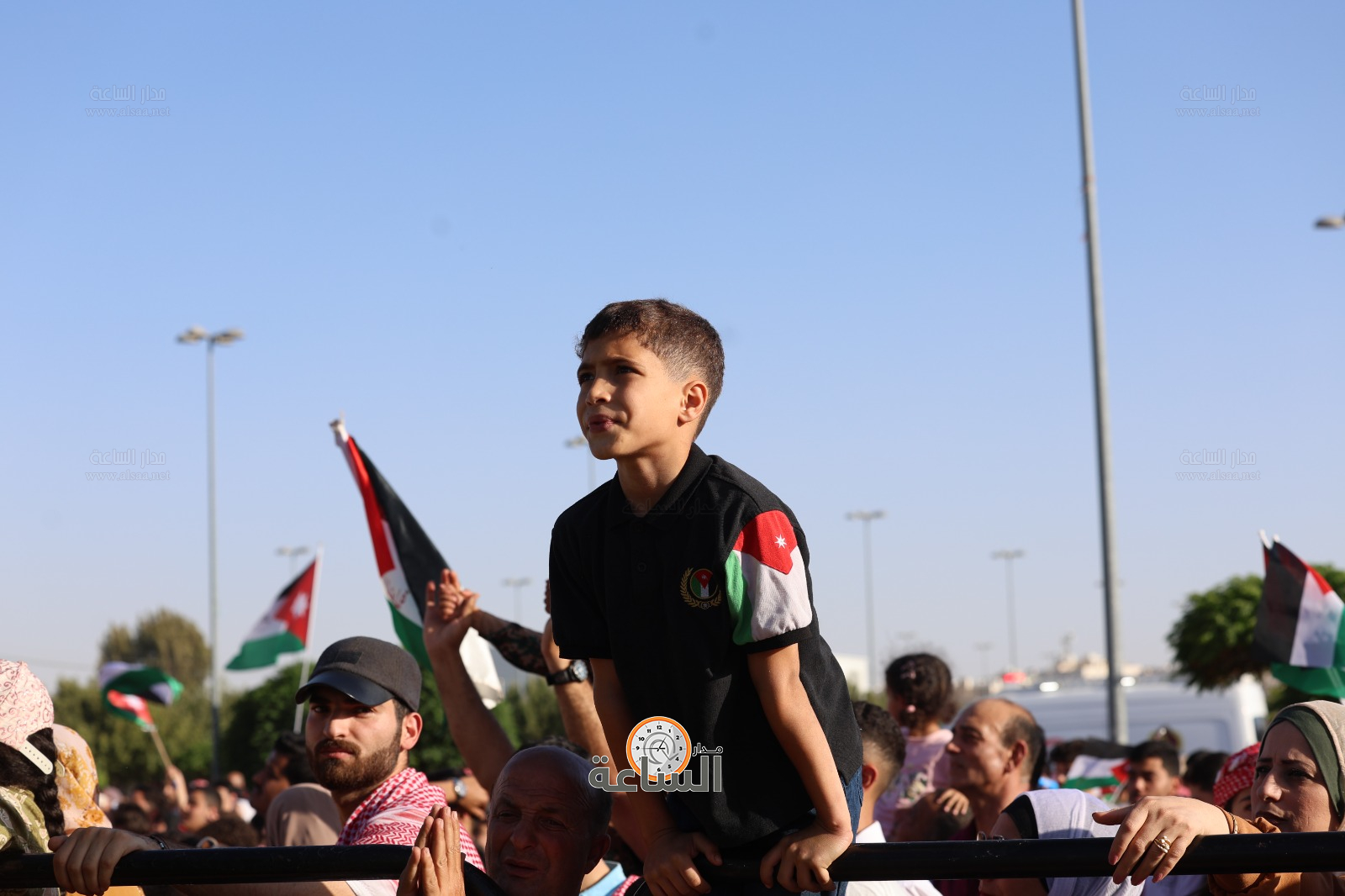 Madar Al-Saa Images 0.3537612533775627