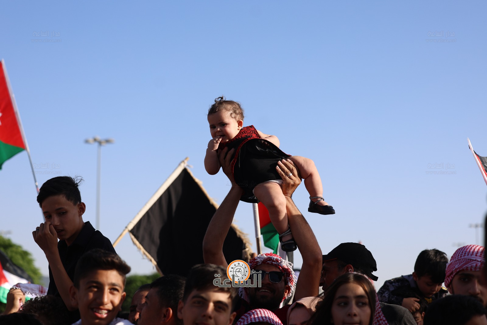 Madar Al-Saa Images 0.7989125267638777