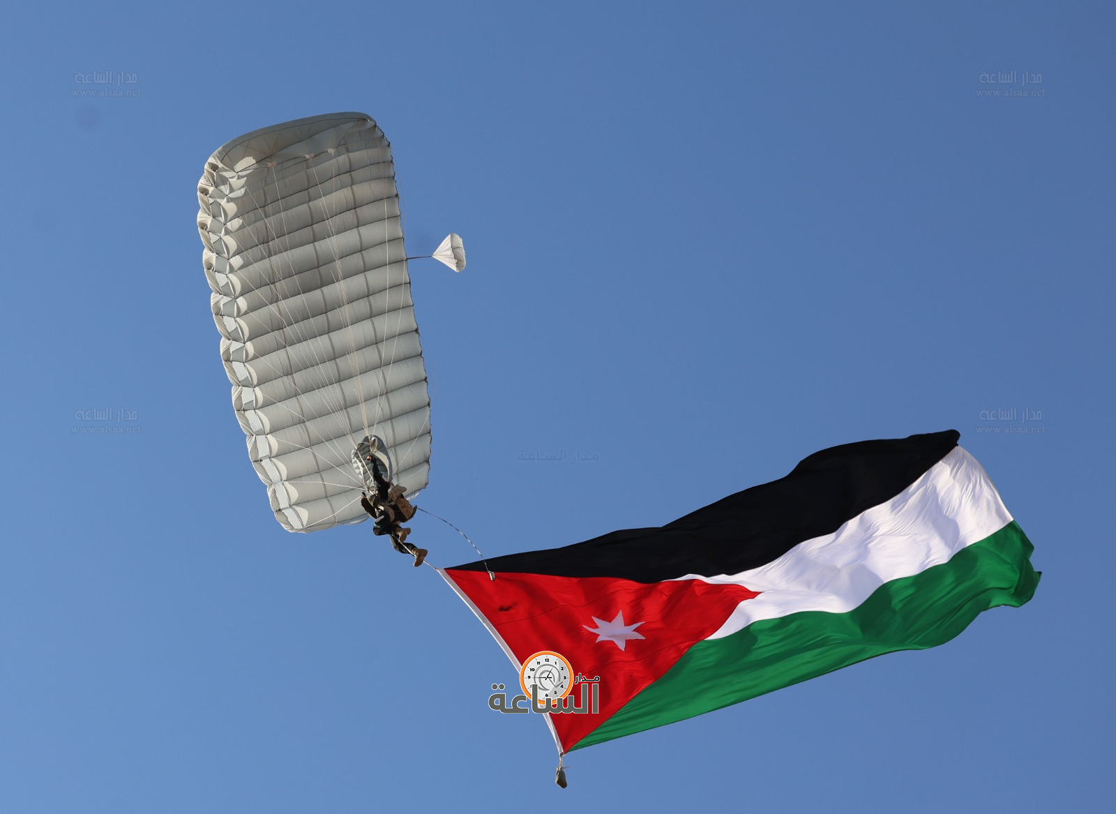 Madar Al-Saa Images 0.755060911601867