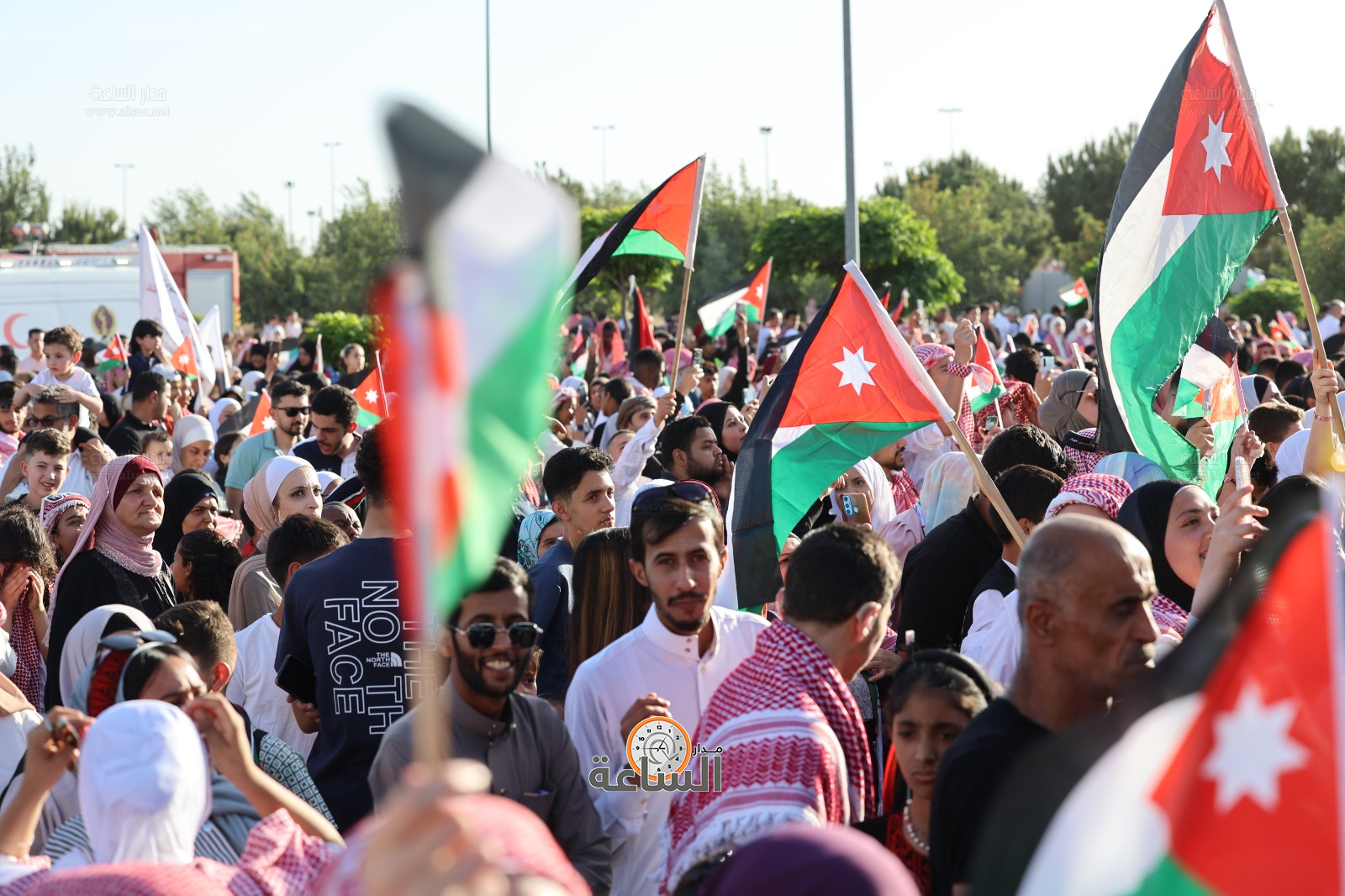 Madar Al-Saa Images 0.06052847869992328