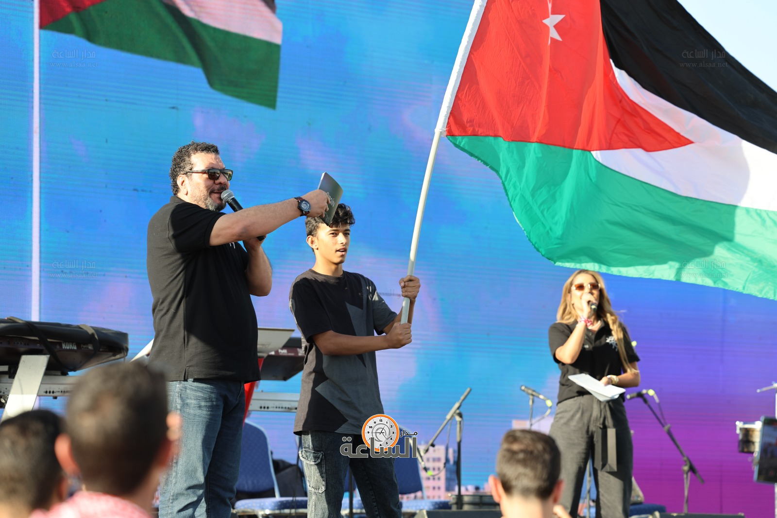 Madar Al-Saa Images 0.9121435409686568