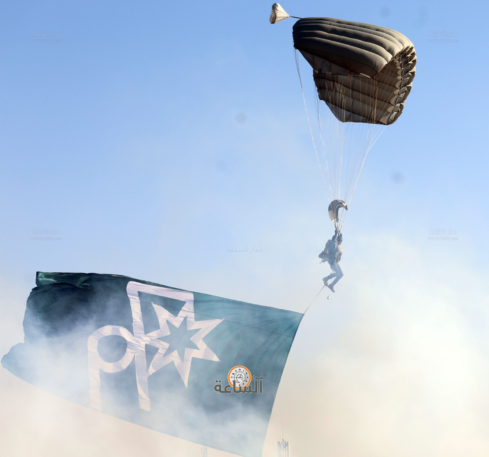 Madar Al-Saa Images 0.6644075920506906