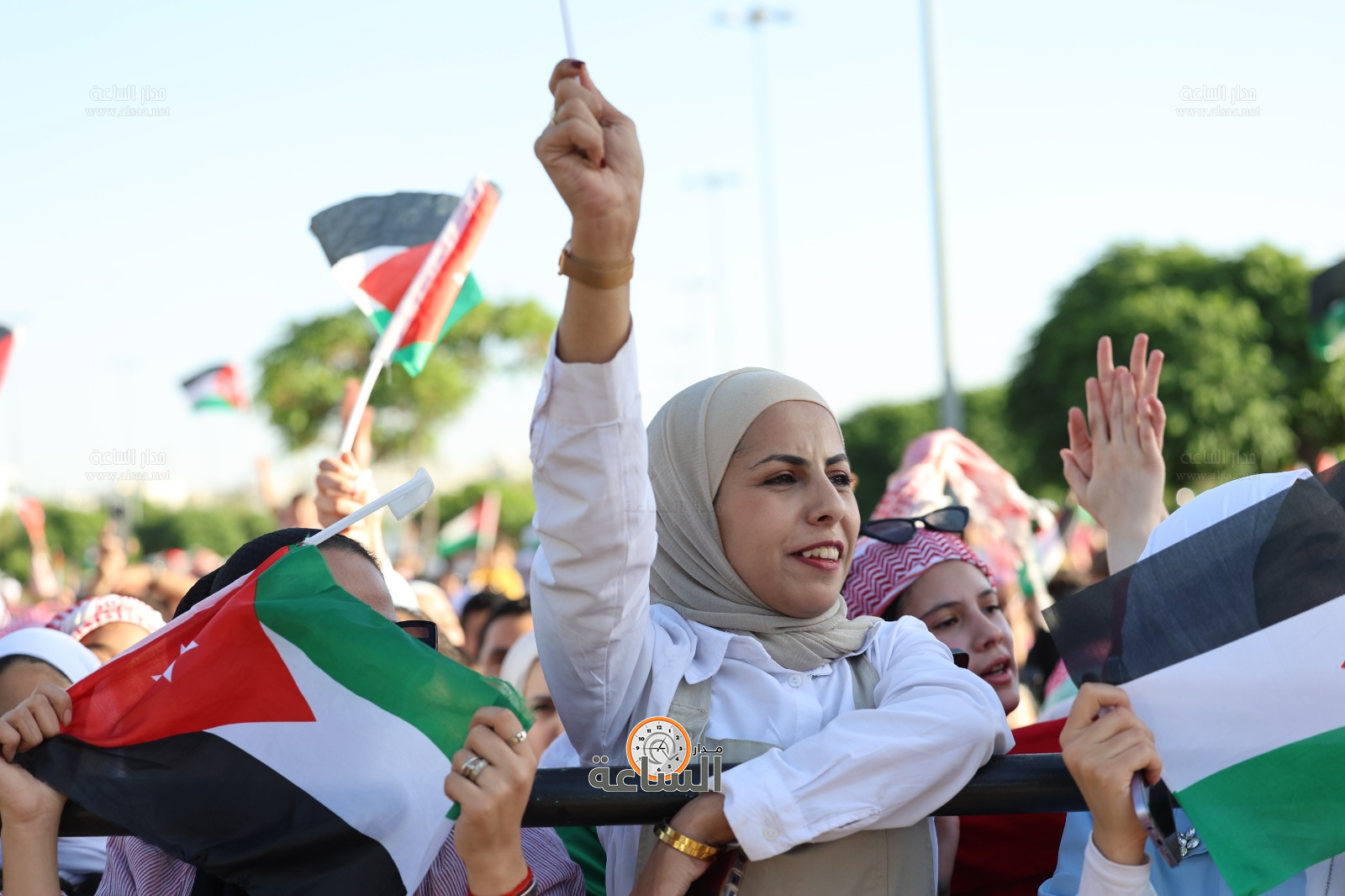 Madar Al-Saa Images 0.7282078464014358