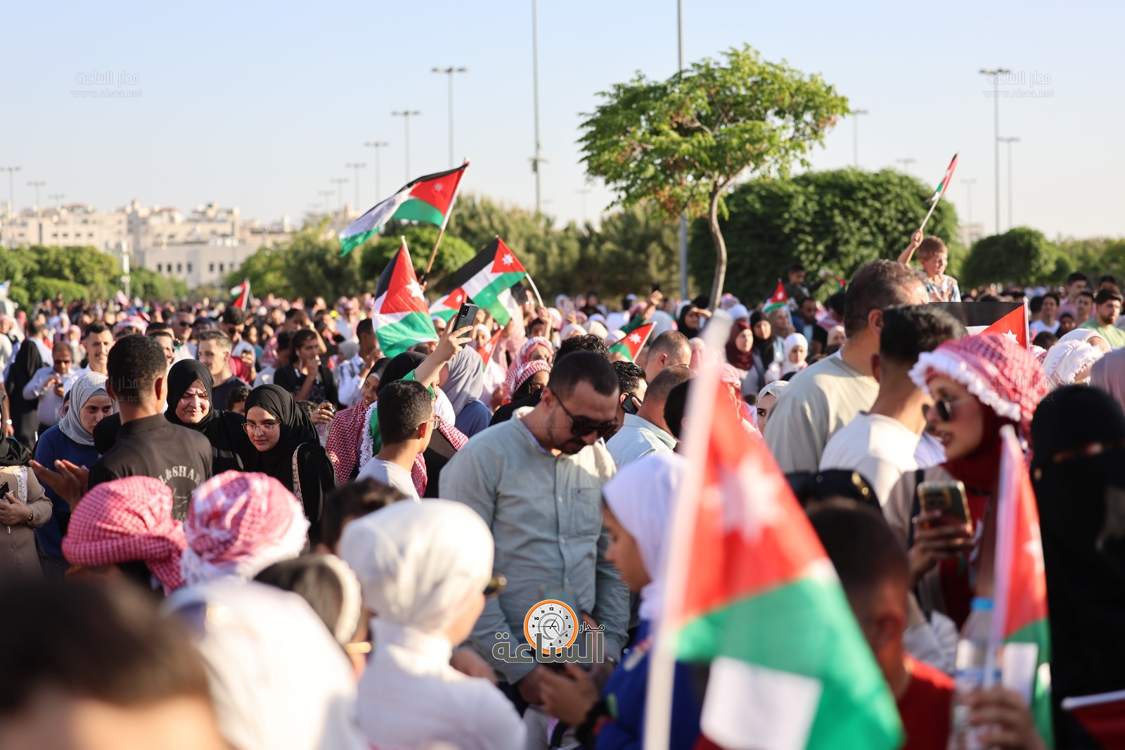 Madar Al-Saa Images 0.6800860412770513