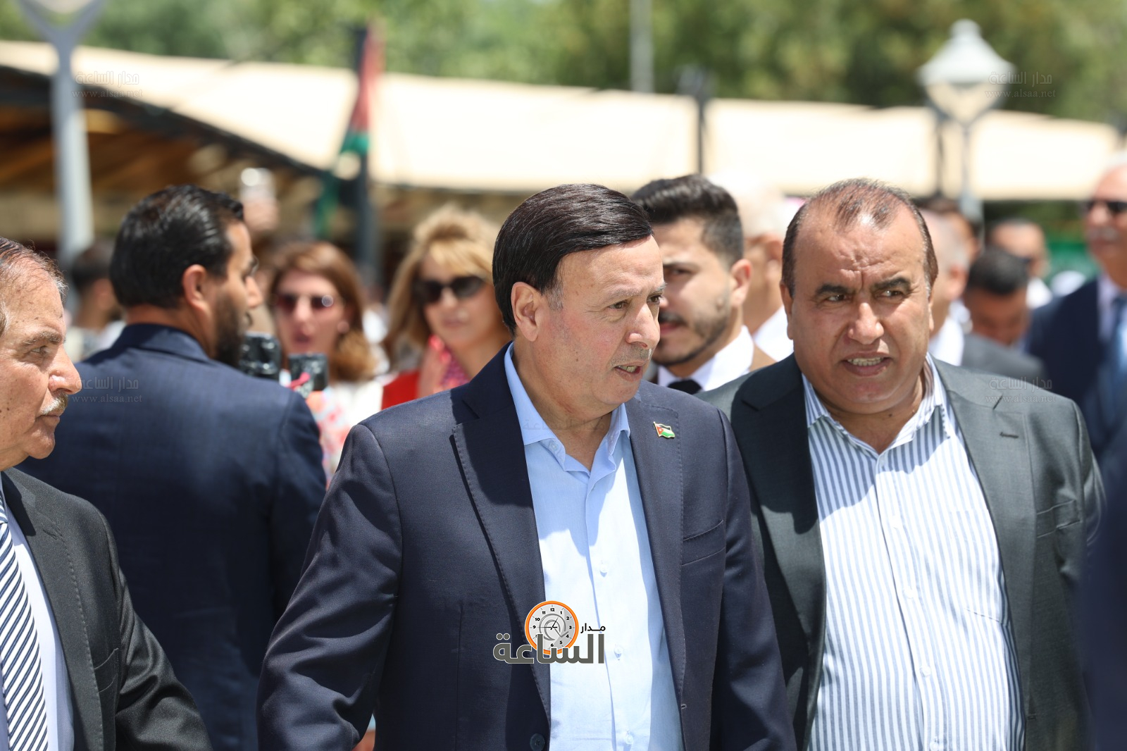 Madar Al-Saa Images 0.9175722061176772