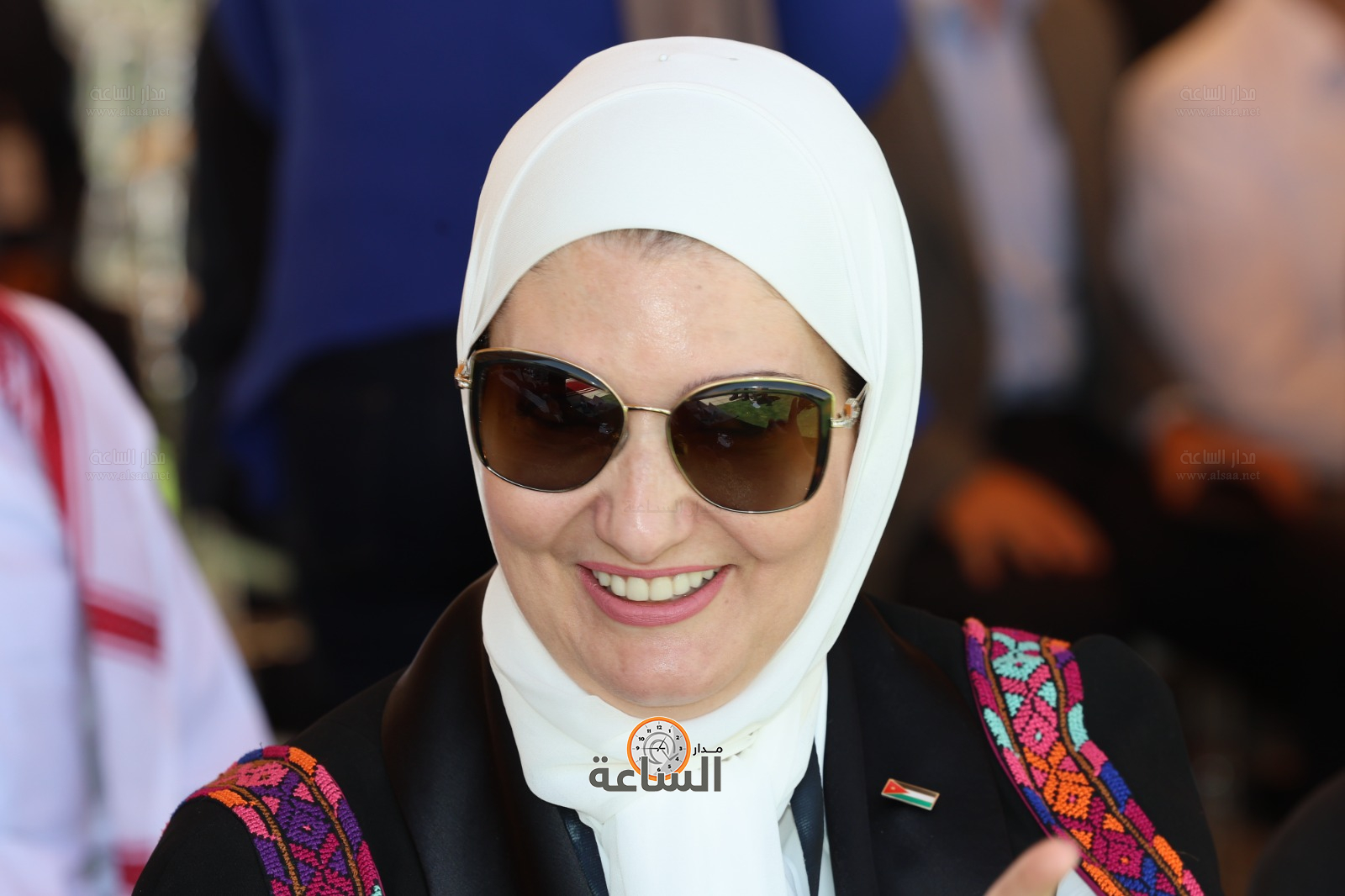 Madar Al-Saa Images 0.8832306855665872