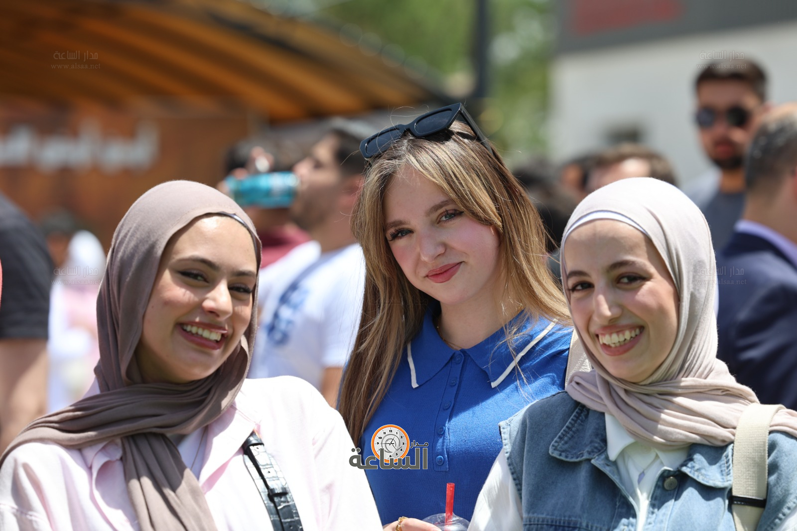 Madar Al-Saa Images 0.9795132849859137