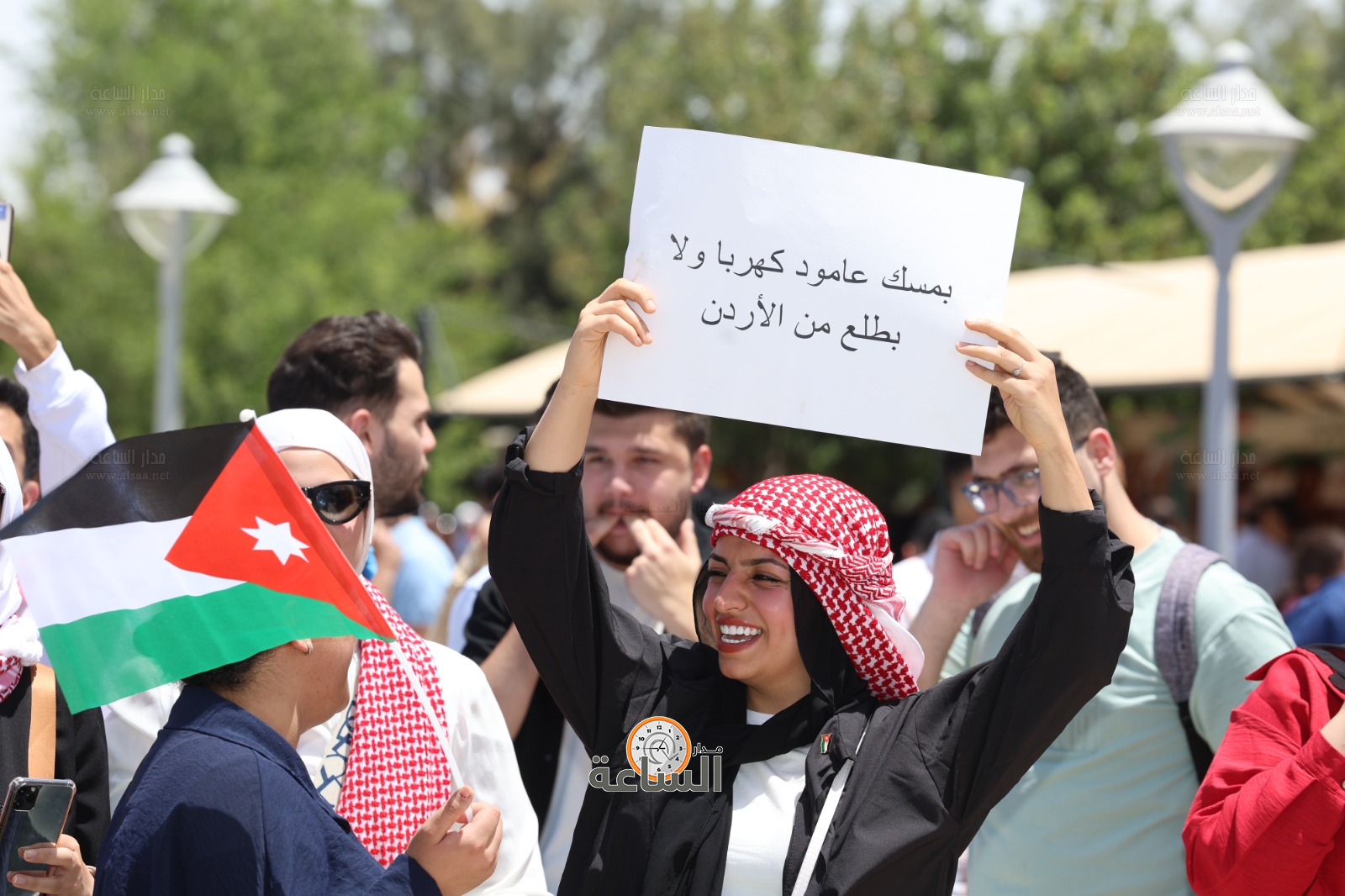 Madar Al-Saa Images 0.970286494325081