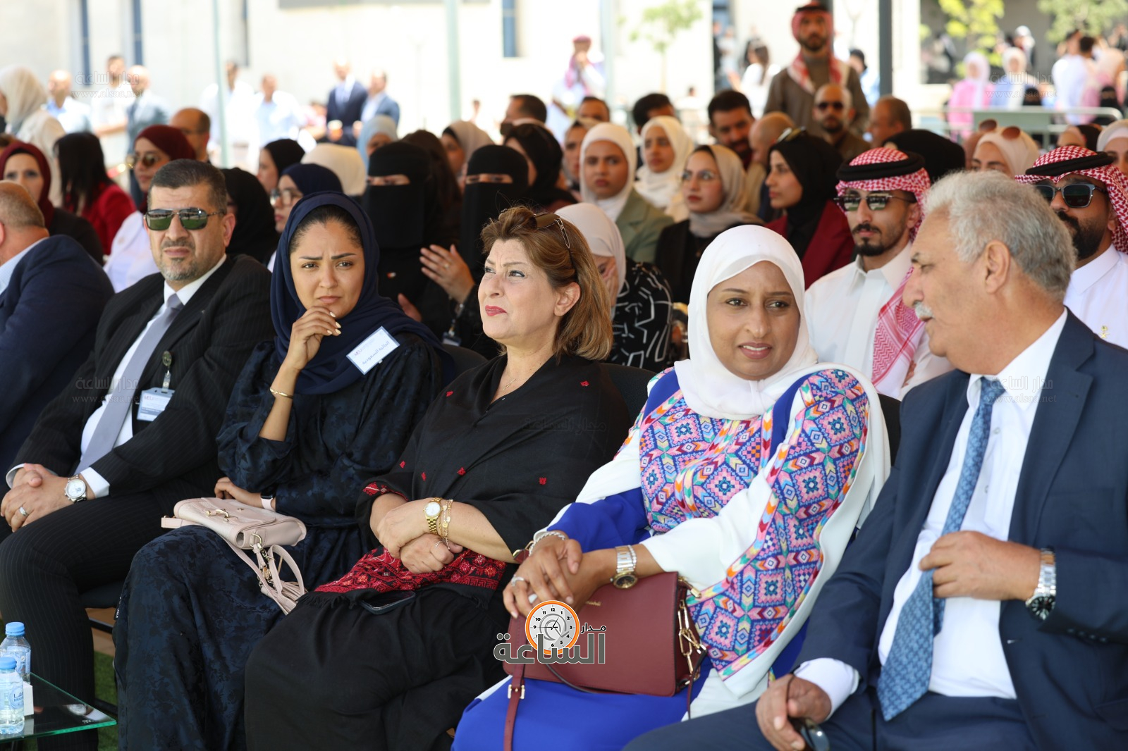 Madar Al-Saa Images 0.37751876527622086