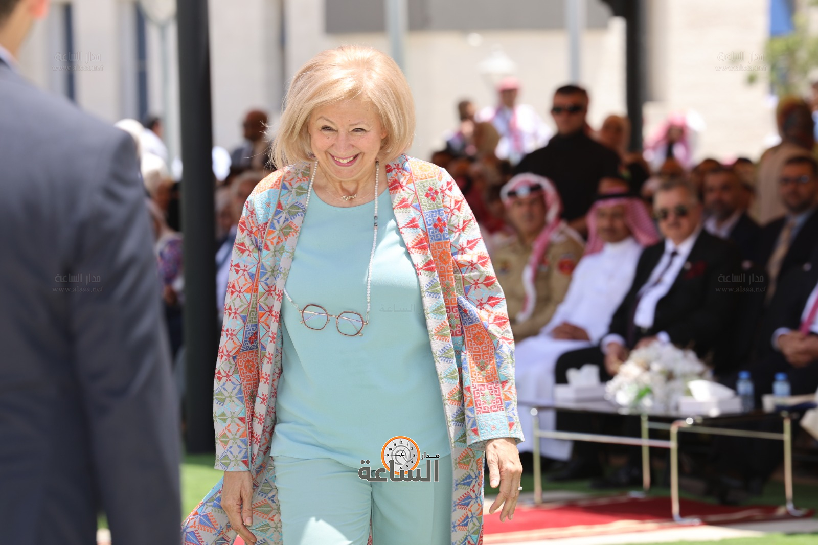 Madar Al-Saa Images 0.7804550107750565