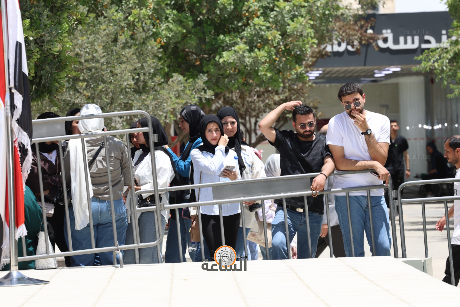 Madar Al-Saa Images 0.3176303722279372