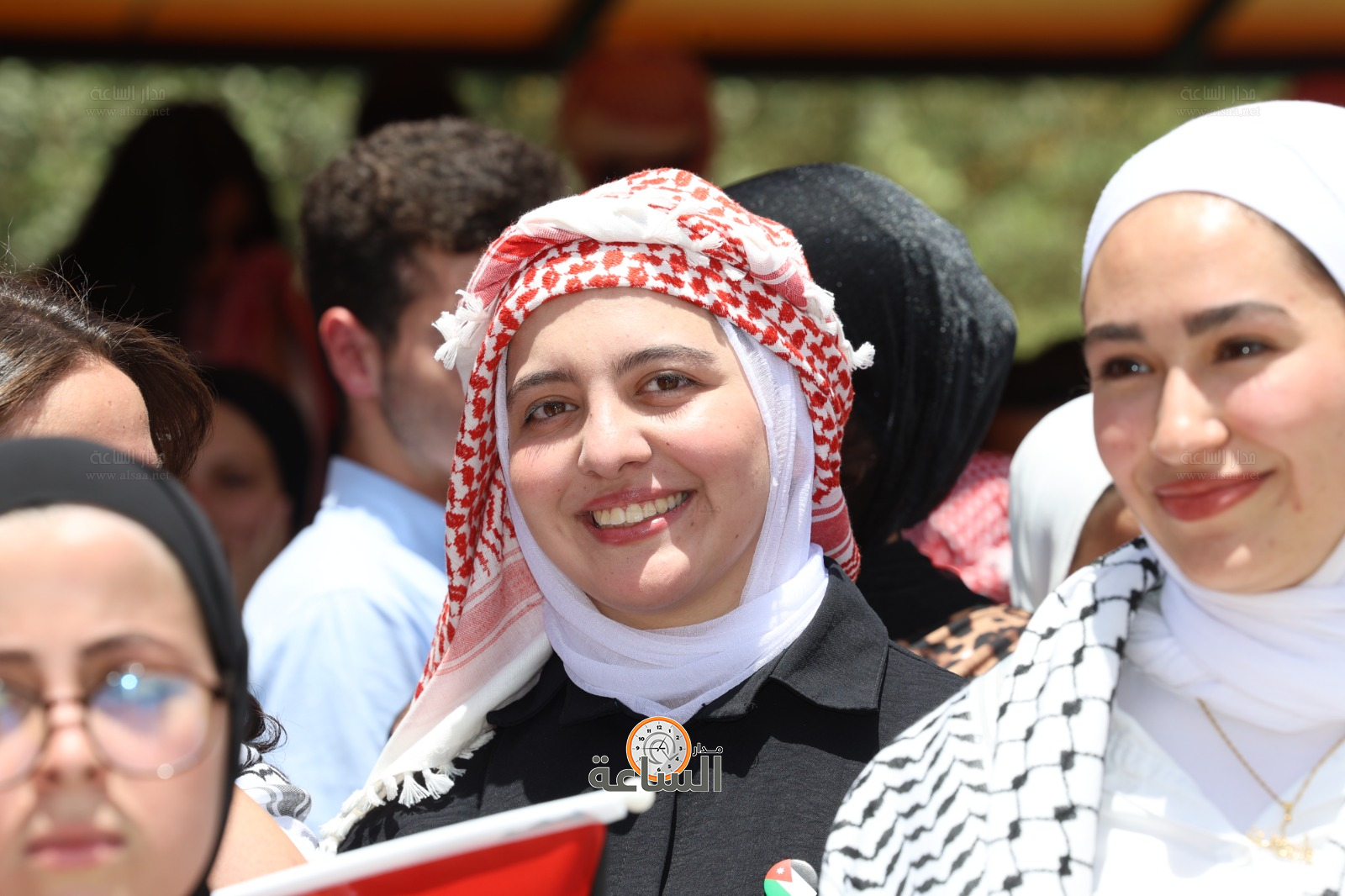 Madar Al-Saa Images 0.22557934191508