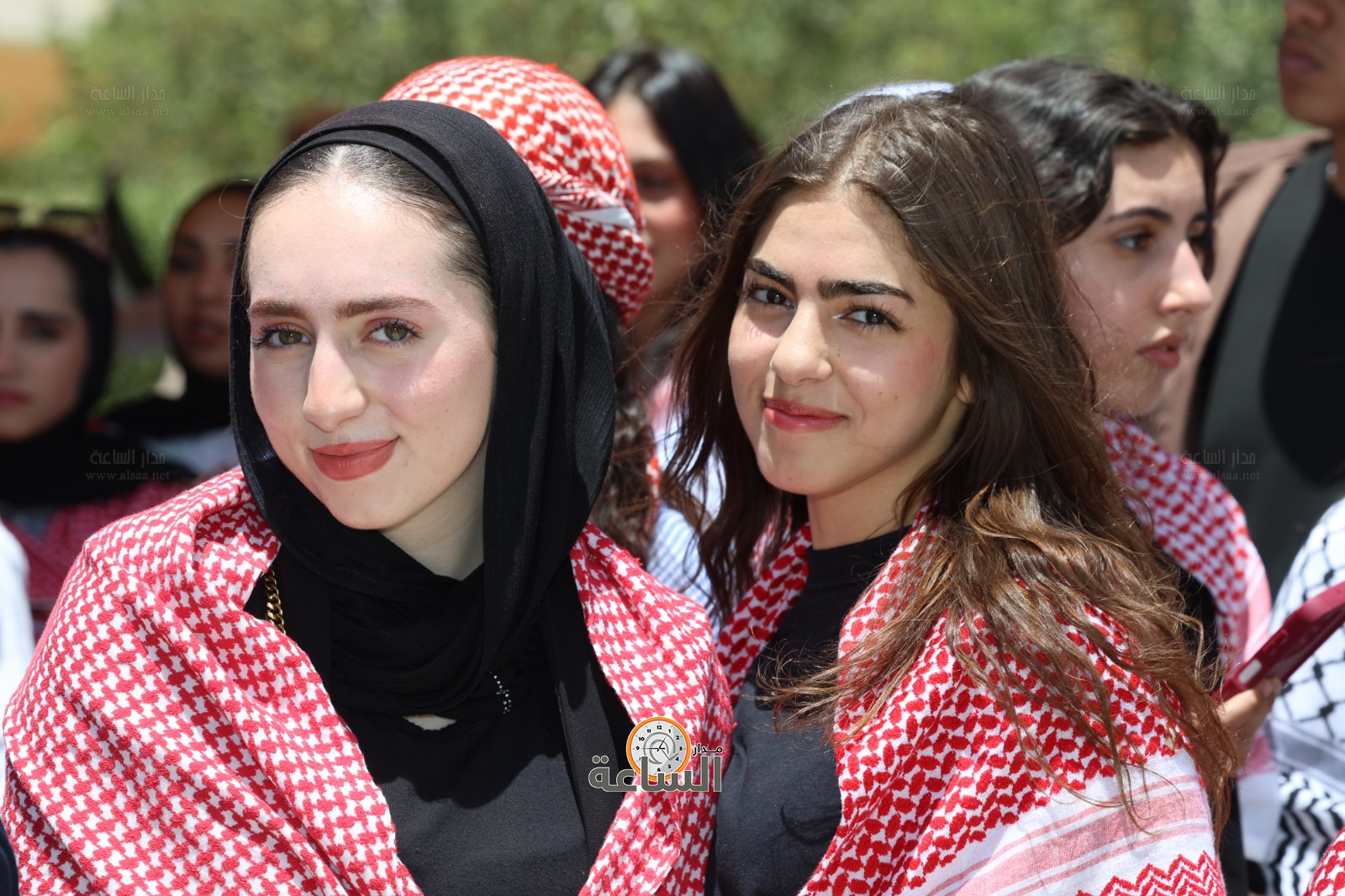 Madar Al-Saa Images 0.3567513741091357