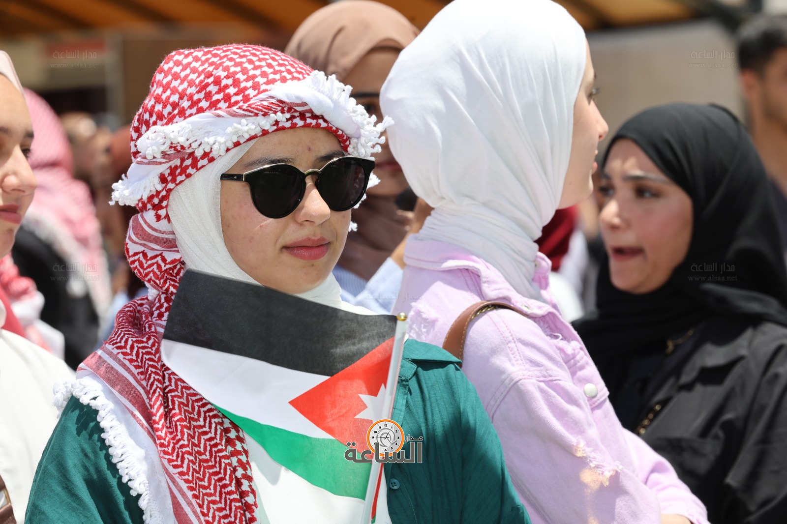 Madar Al-Saa Images 0.6026206614946843