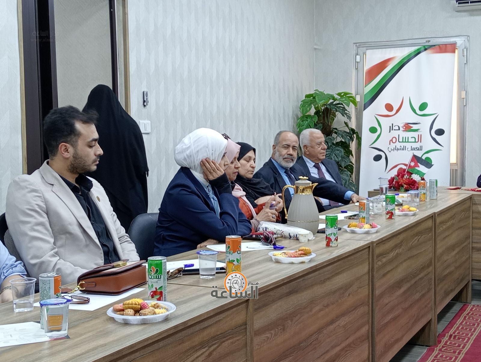 Madar Al-Saa Images 0.08161787250825414