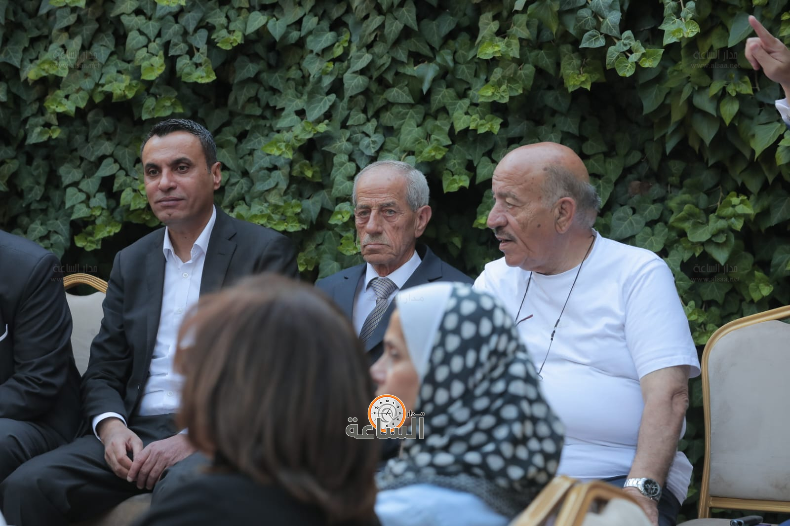 Madar Al-Saa Images 0.3573127429456918