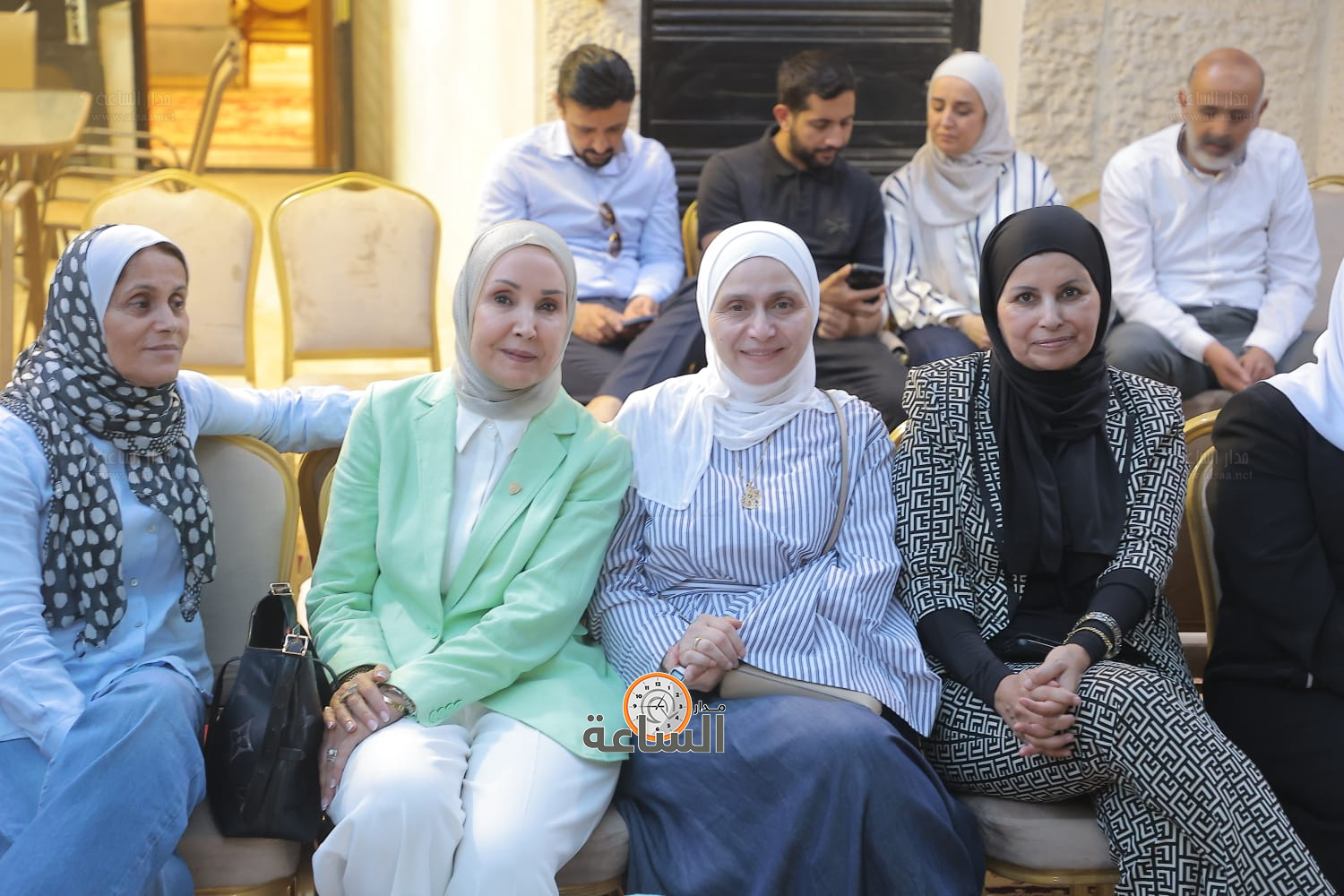 Madar Al-Saa Images 0.9791592390822835