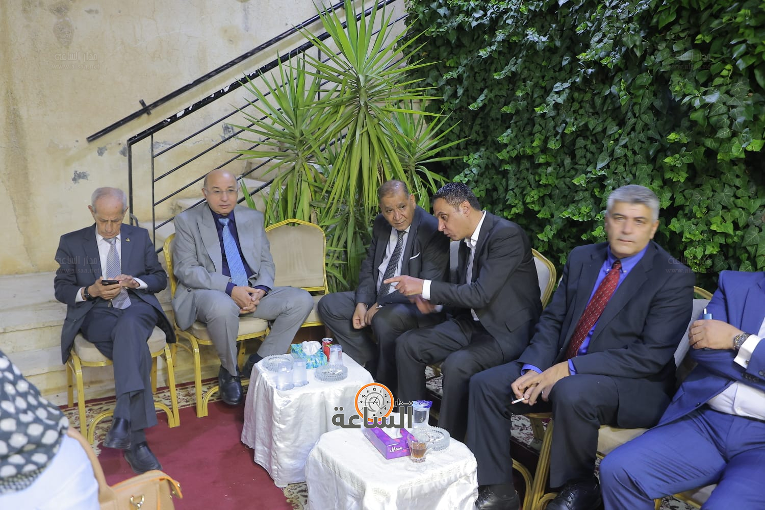 Madar Al-Saa Images 0.9787568755630376