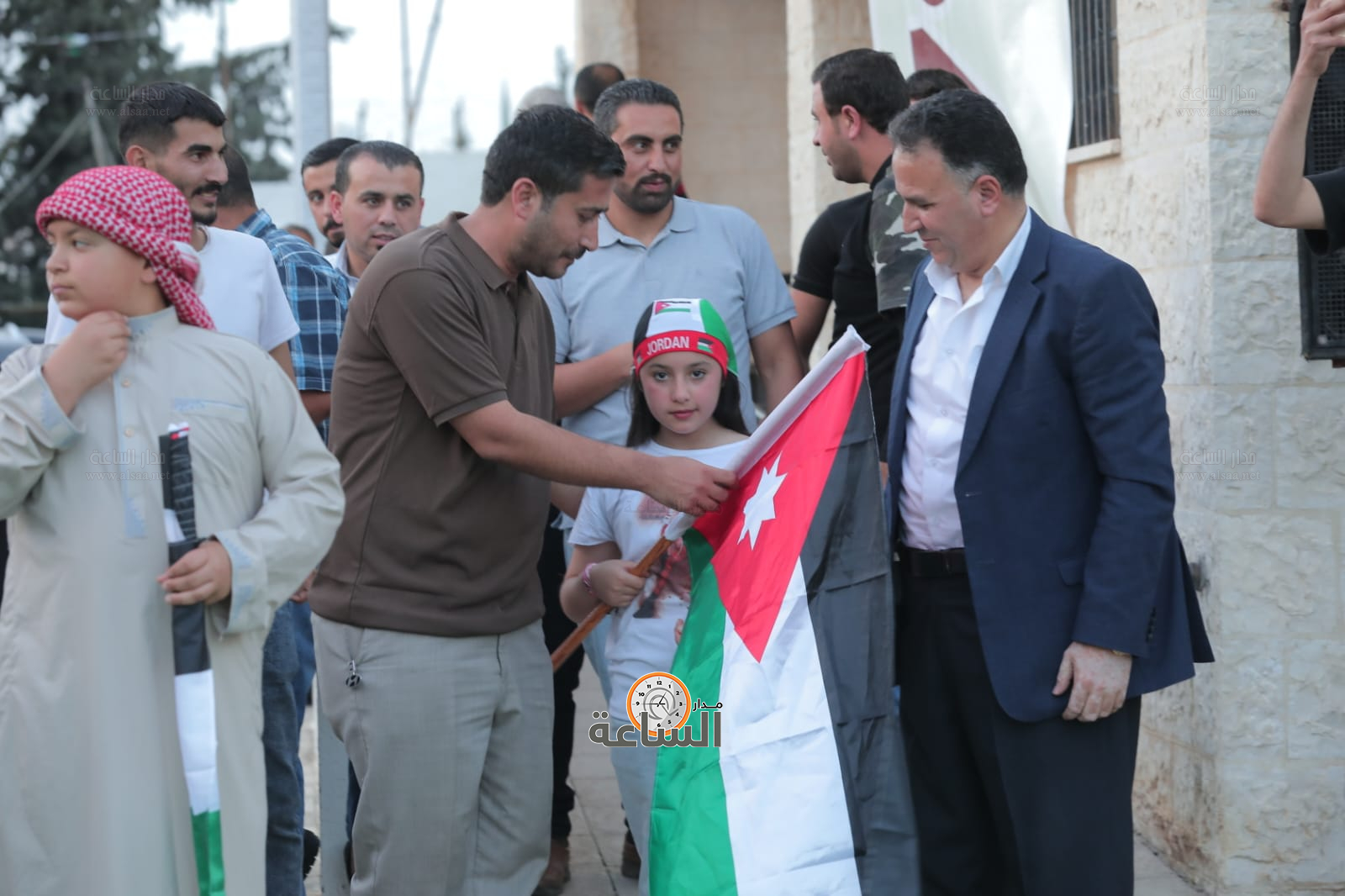 Madar Al-Saa Images 0.1275366182733434