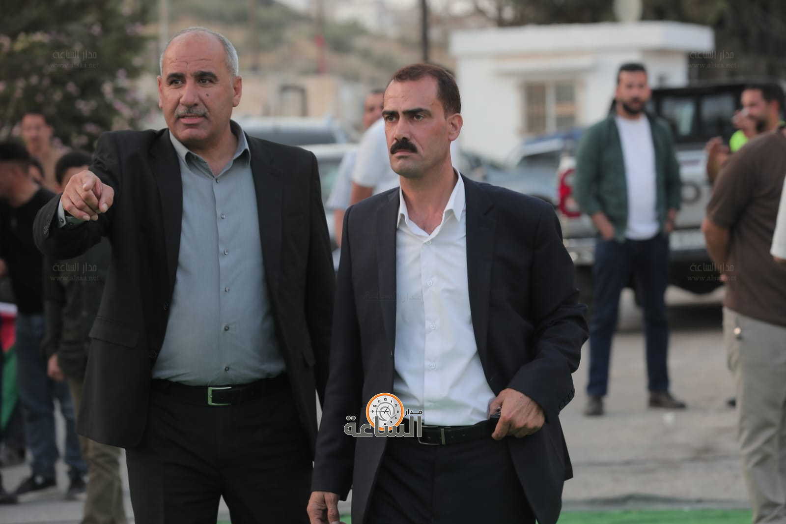 Madar Al-Saa Images 0.3345920684242154