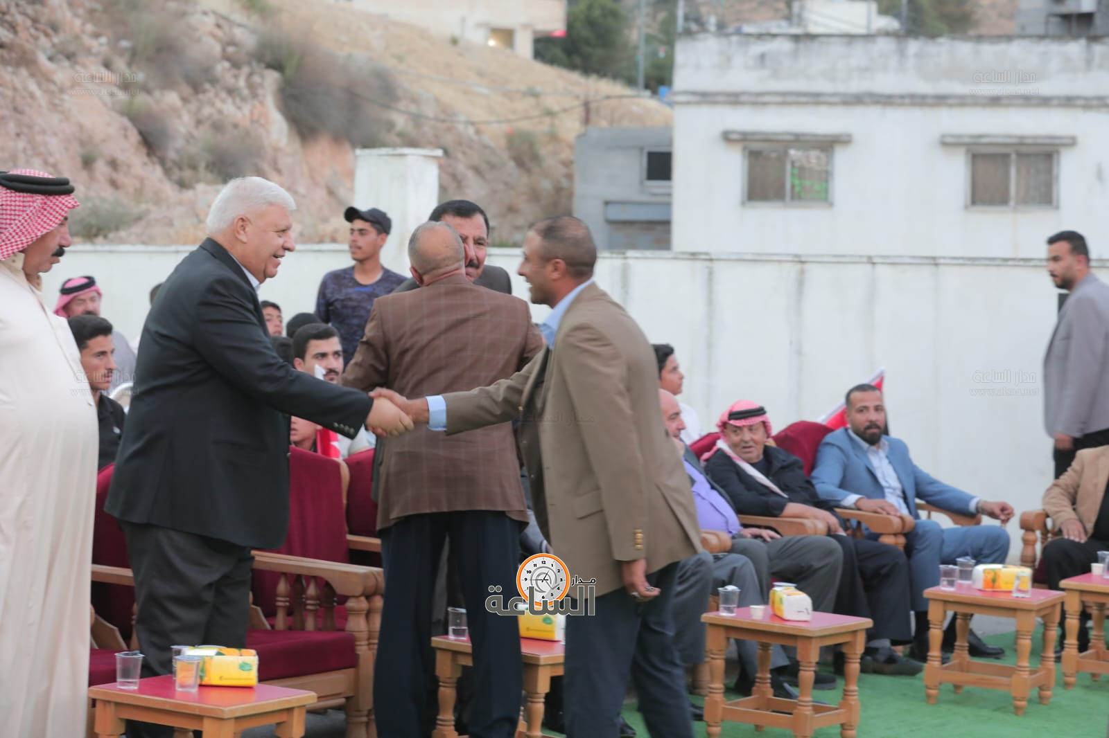 Madar Al-Saa Images 0.4438828820241938