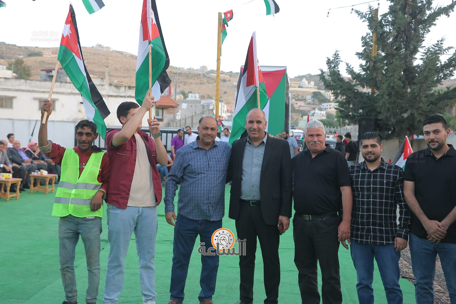 Madar Al-Saa Images 0.44215465458172454