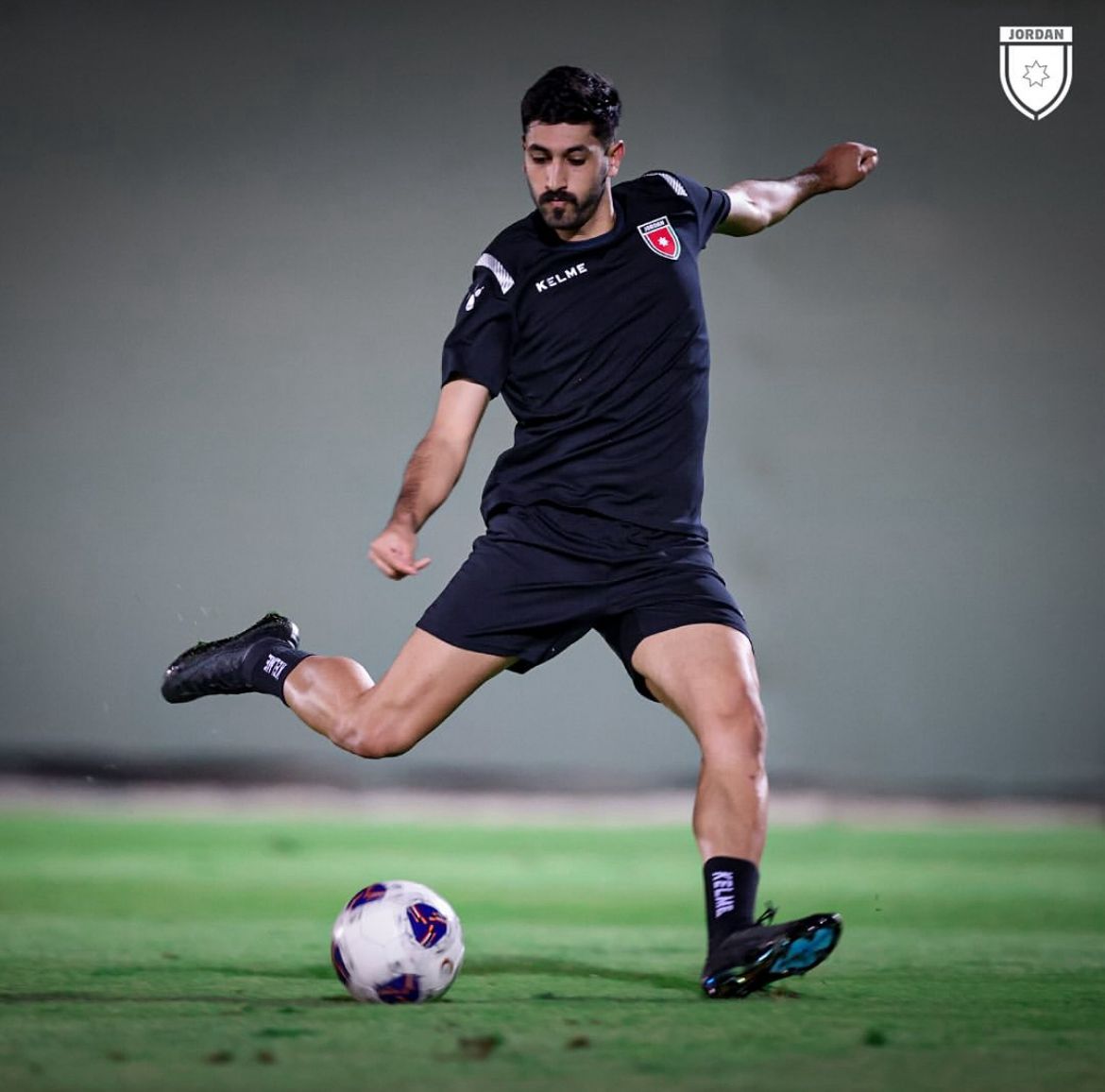 Madar Al-Saa Images 0.1319334158942833