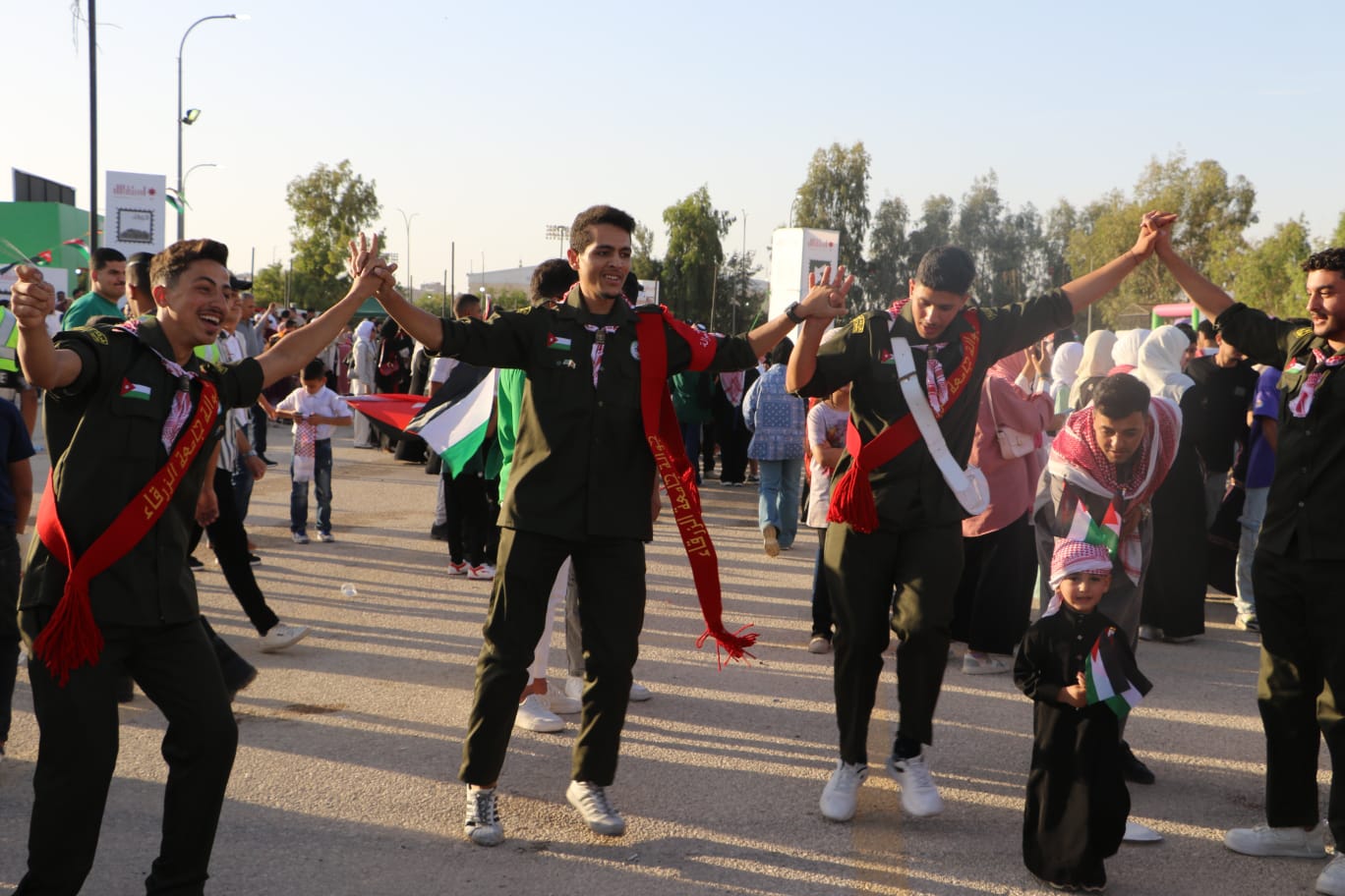 Madar Al-Saa Images 0.45639807360299445