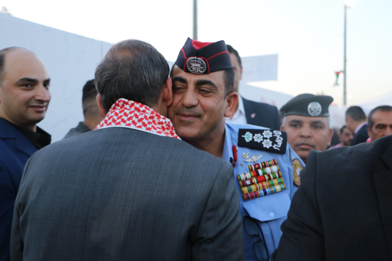 Madar Al-Saa Images 0.6970541784947816